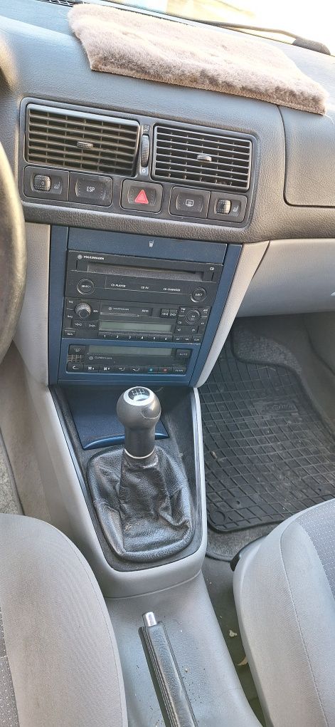 VW Golf 4 2000 benzina