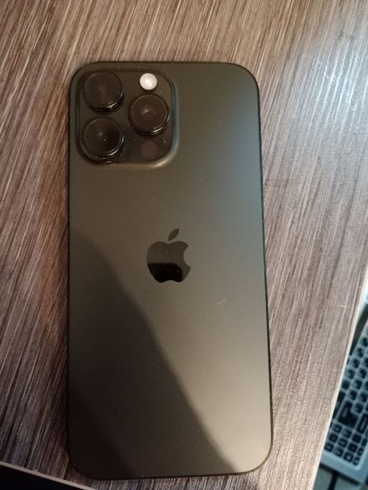 Продам айфон 16 про мах 1тр