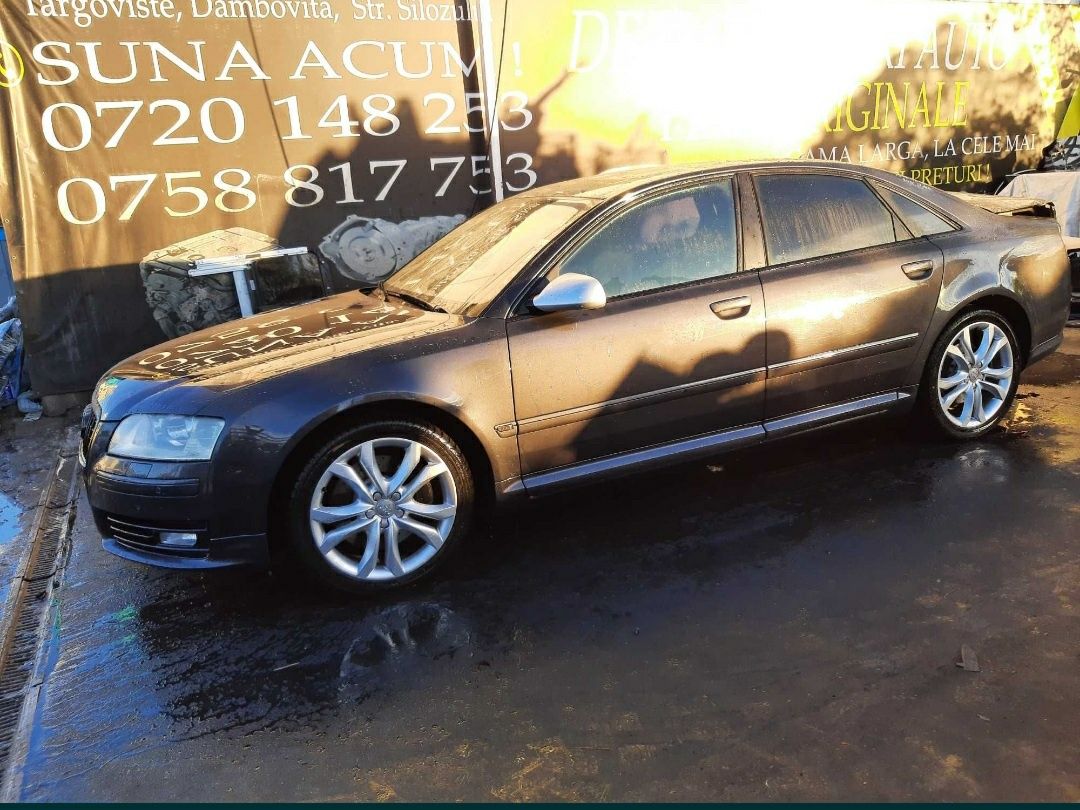 Dezmembrez Audi a8 D3 3.0D