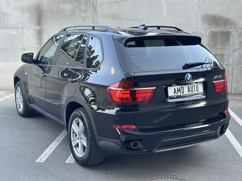 BMW X5 3.0 245cp euro5/head-up/soft close/camere 360/interior comfort