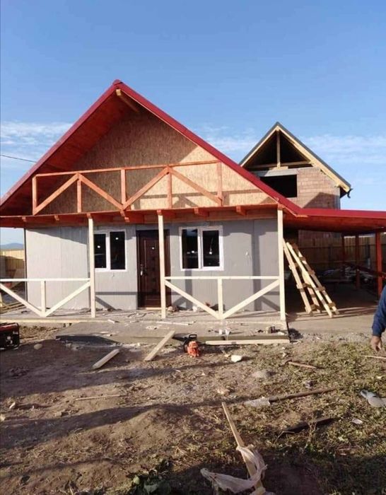 Vând și realizez case pe structura metalica