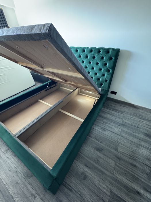 Vand pat tapitat catifea verde 160x200 + saltea inclusa