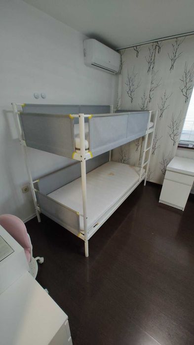 Детско двуетажно легло от Икеа VITVAL + ПОДАРЪК Бюро