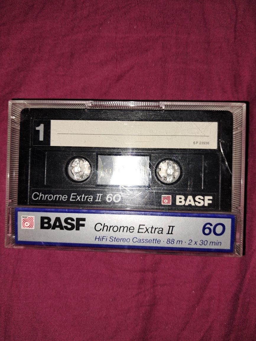 продавам 10 хромни касети BASF