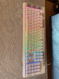 Продаю клавиатуру Redragon shiva rgb White