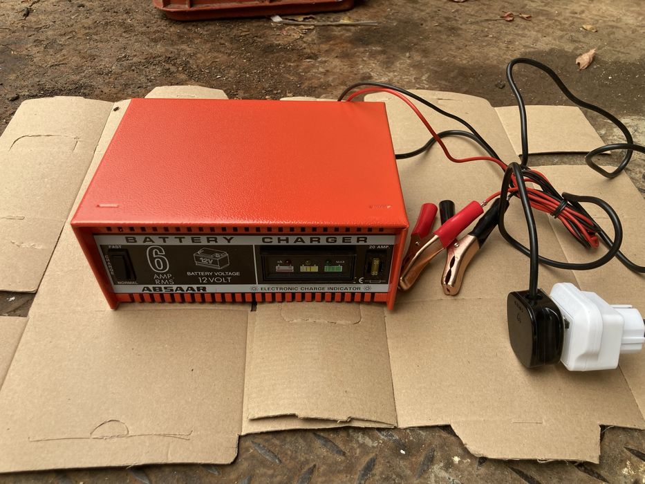 Redresor Auto Germania Absaar 12v ca Nou