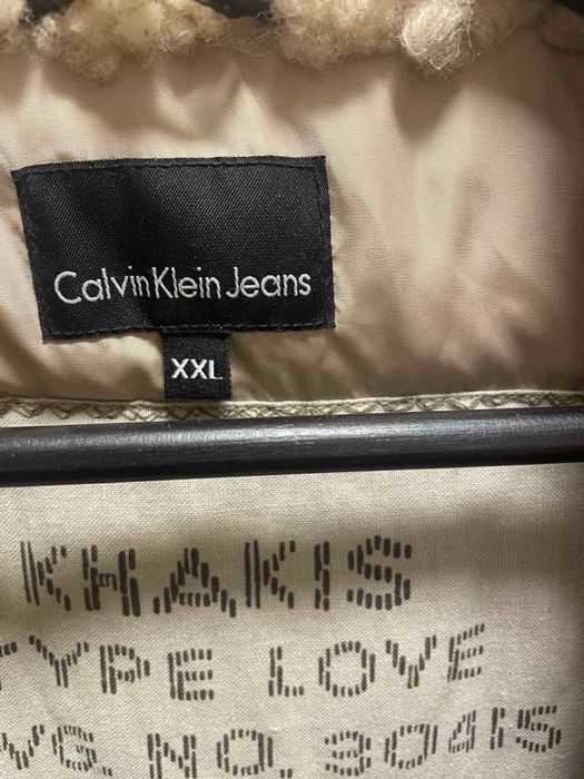 Елече Calvin Klein