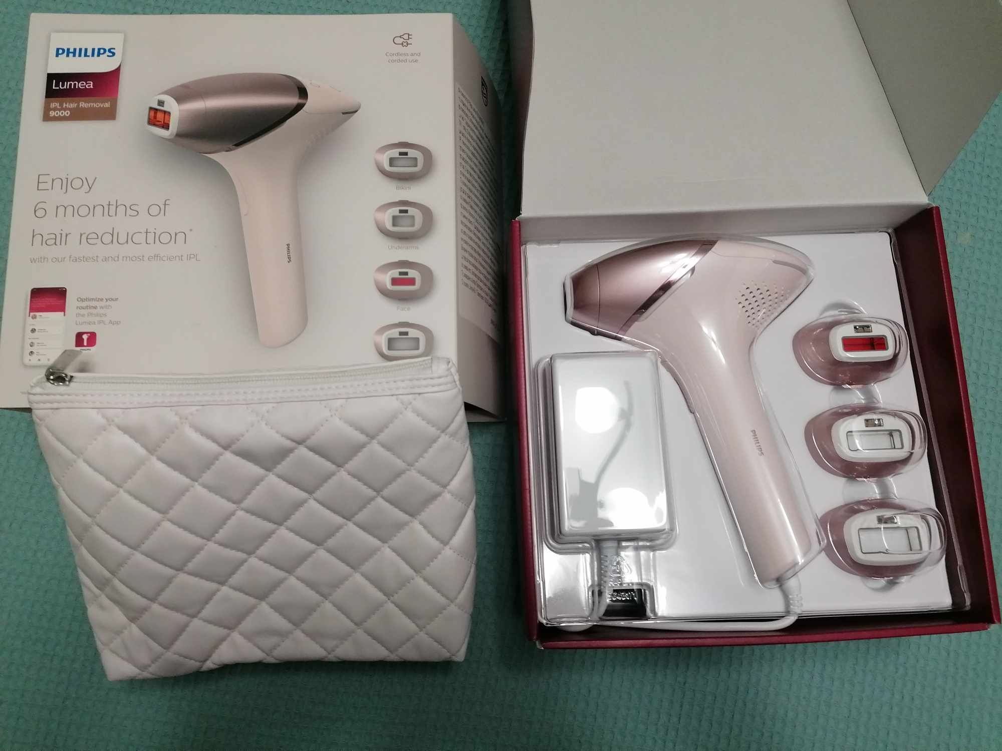 Фотоепилатор Philips Lumea 9000 BRI 958