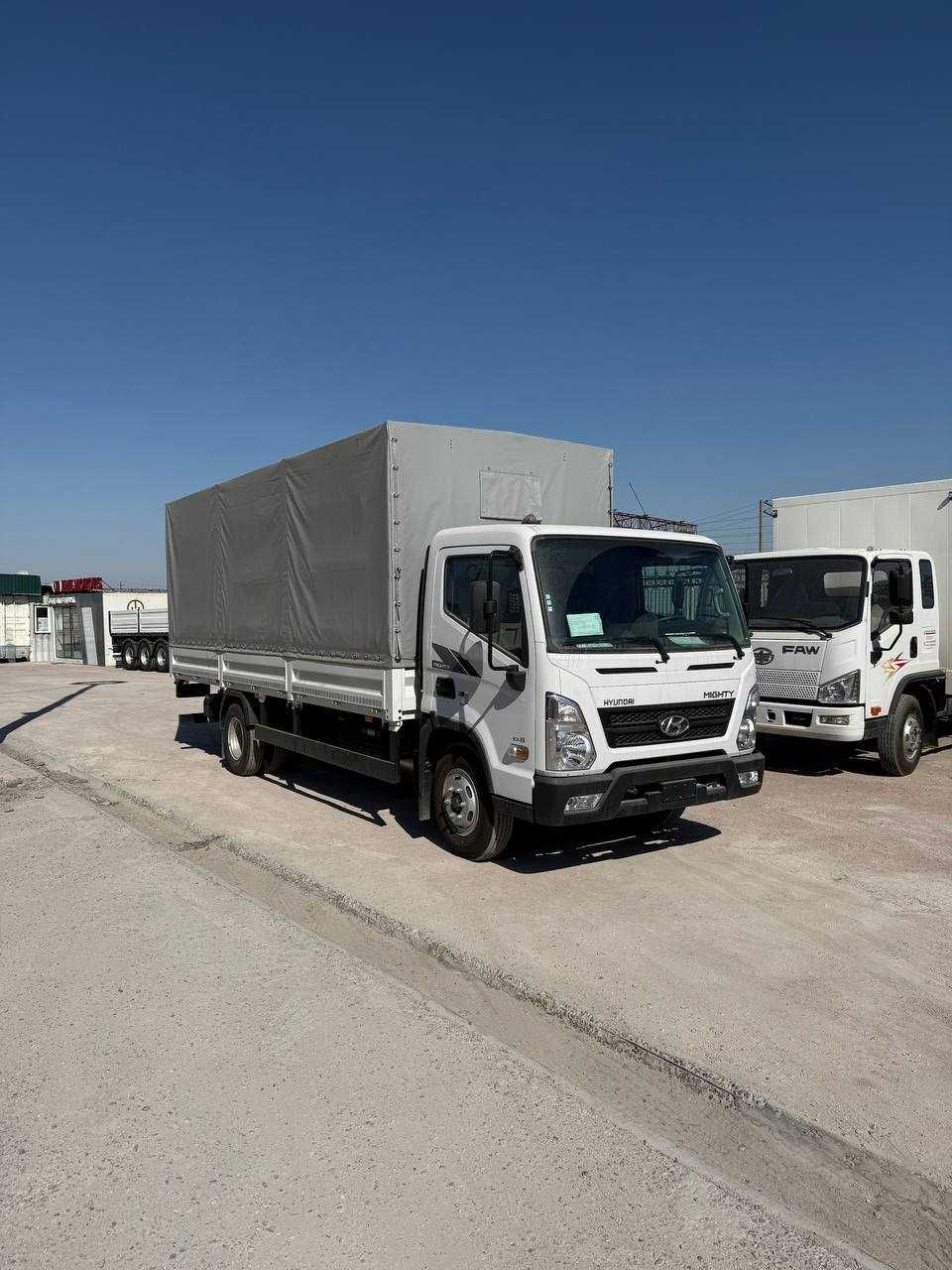 В наличии! Бортовой тентовый автофургон HYUNDAI EX8 (27.5 м3)