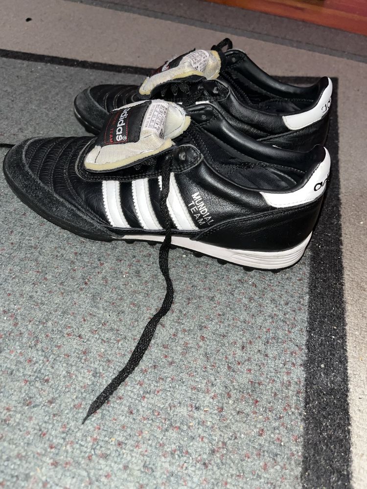 Adidas Mundial Team, стоножки 37 1/3
