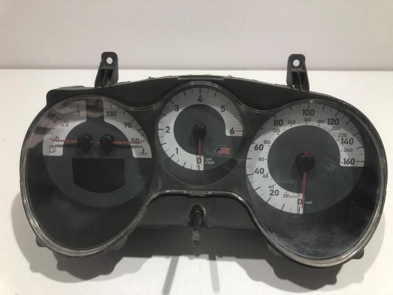 Ceasuri bord anglia v0010000 Seat Altea 1 [2004 - 2009]