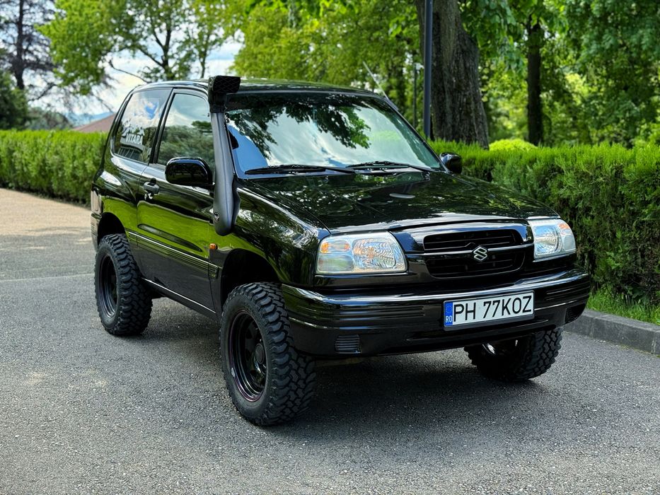 Suzuki Grand Vitara 2.0 benzina 128CP + GPL (impecabila, fara rugina)