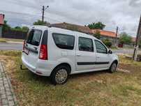 Dacia Logan MCV Facelift-Klima 143.000 Km-An 2010-1.6 MPI 90 Cai!