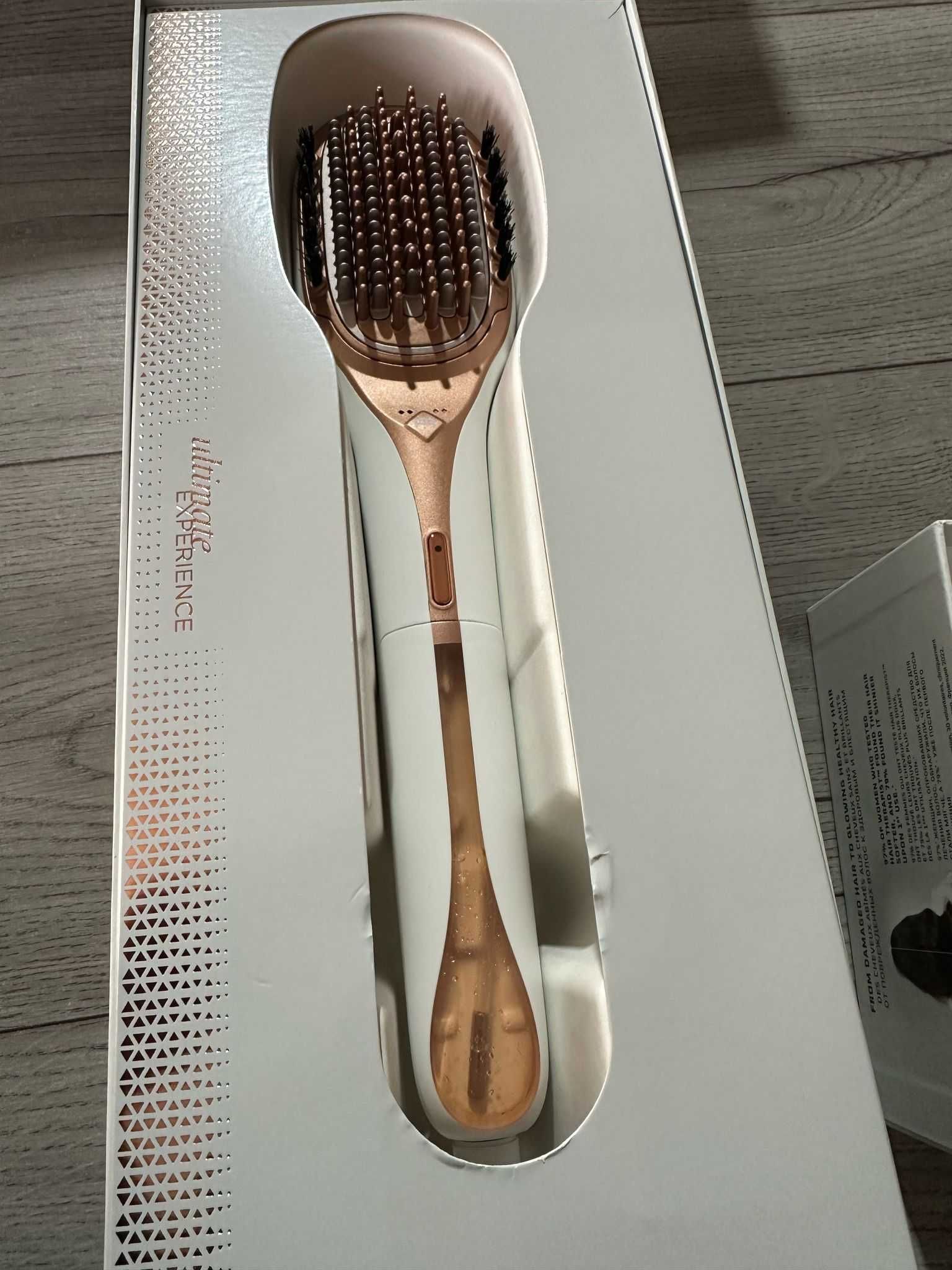 Perie de păr Rowenta Hair Therapist – Repară și întărește firul de păr