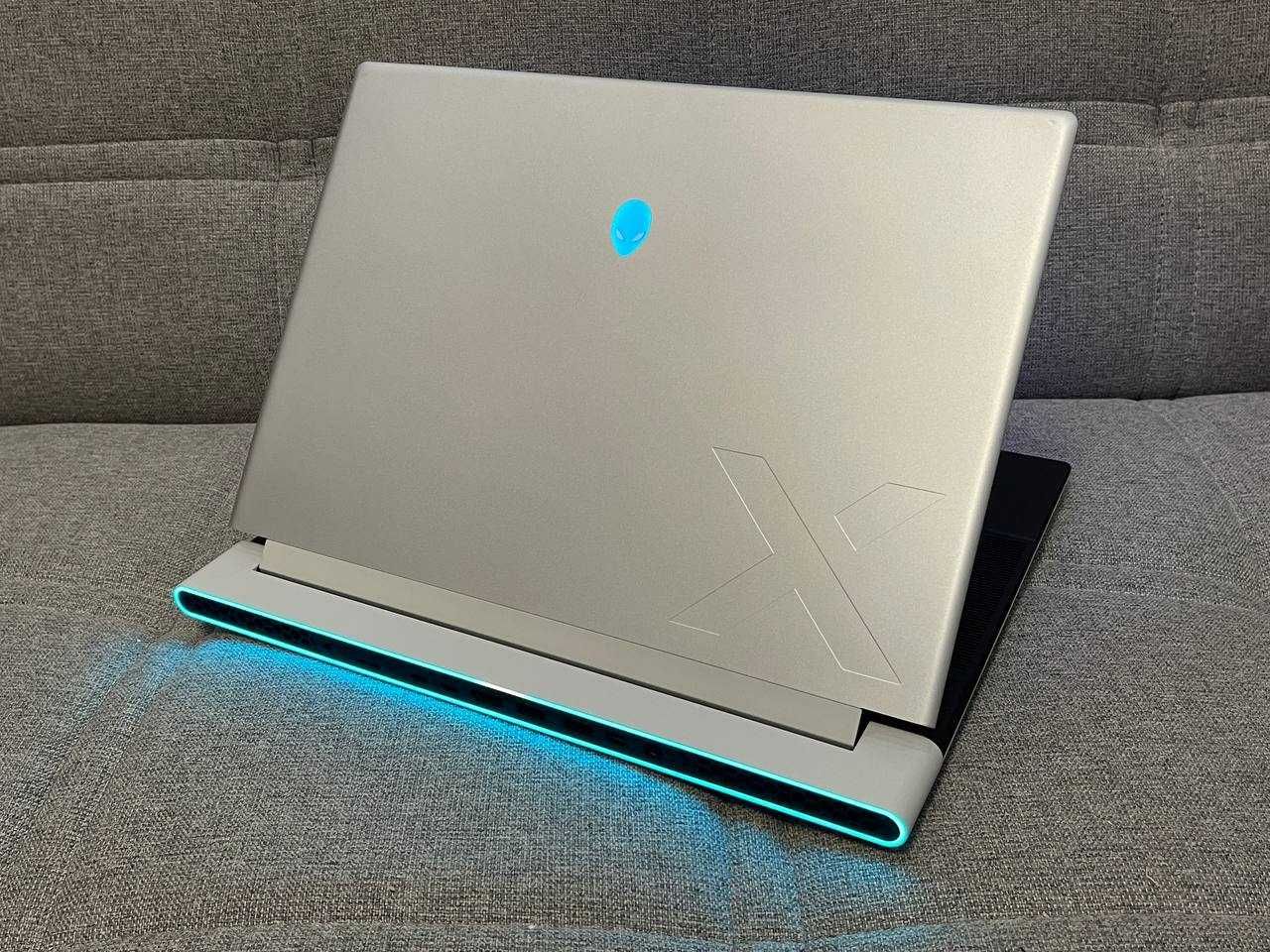 Dell Alienware X16 /I7 13700H (20 ЯДЕР) 16Gb / 1TB / RTX4060 2K 240GHz