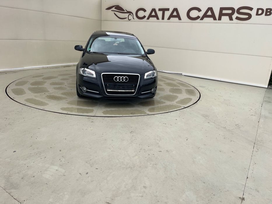 Audi A3 Audi A3 1.4TFSI, 125CP, Euro5, BI-Xenon, Comenzi volan, Panoramic,Navi