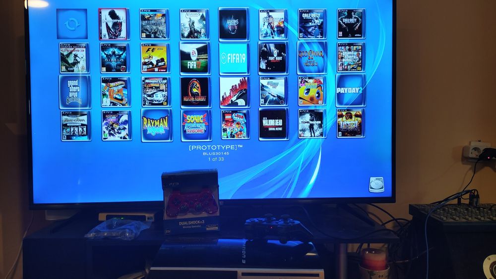 Playstation 3 Плейстейшън 3 fat PS3 фат  с 45 игри  500 гб