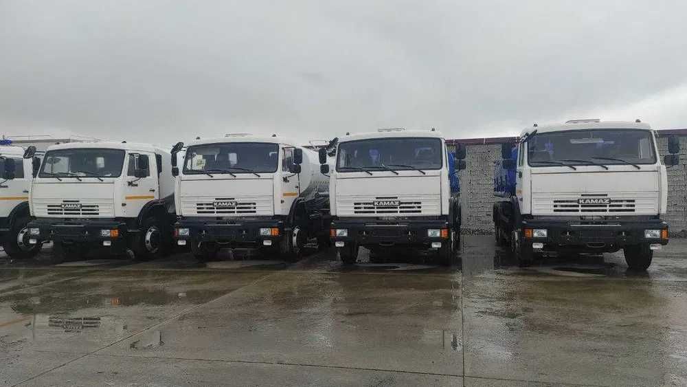 Продаётся автоцистерны водовоз КАМАЗ 43118 вездеход 6х6 10 куб
