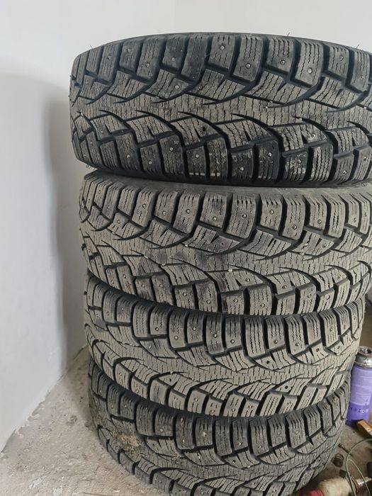 Зимный автошины хороший состояние