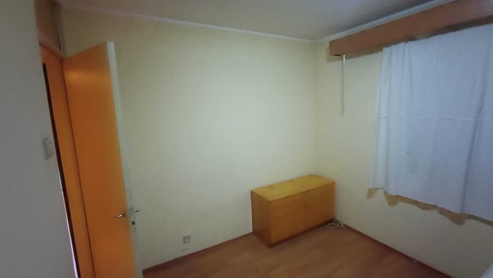 Vand apartament Bailesti str. Carpati