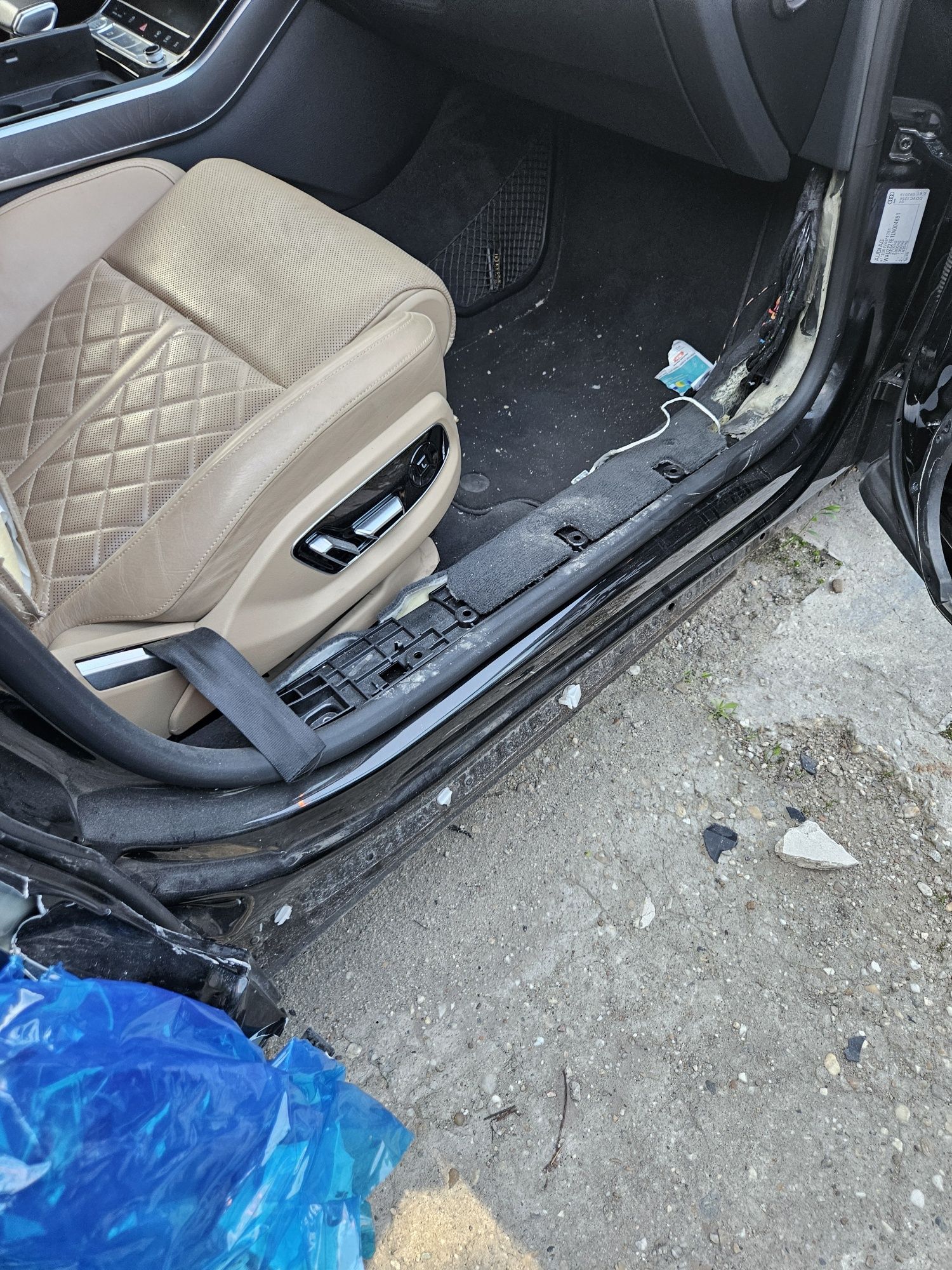 Audi A8 Long 2020 PRET FIX / 50TDI / Extra Full / Avariat Lovit
