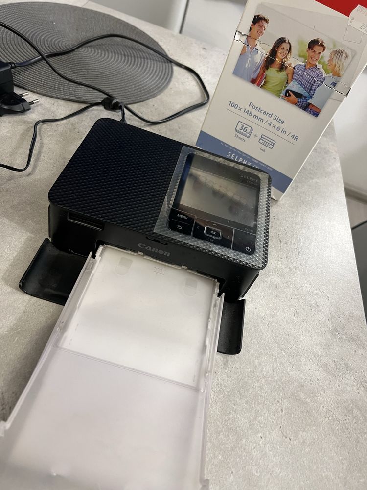 Лаптоп DELL inspiron 15 3000
