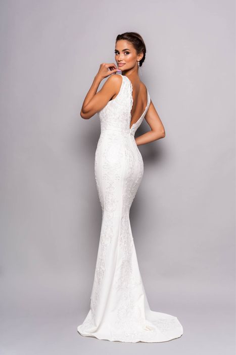 SUPER OFERTA!! Rochie de mireasă NOUA!!! Ivoyre mărimea S (36)