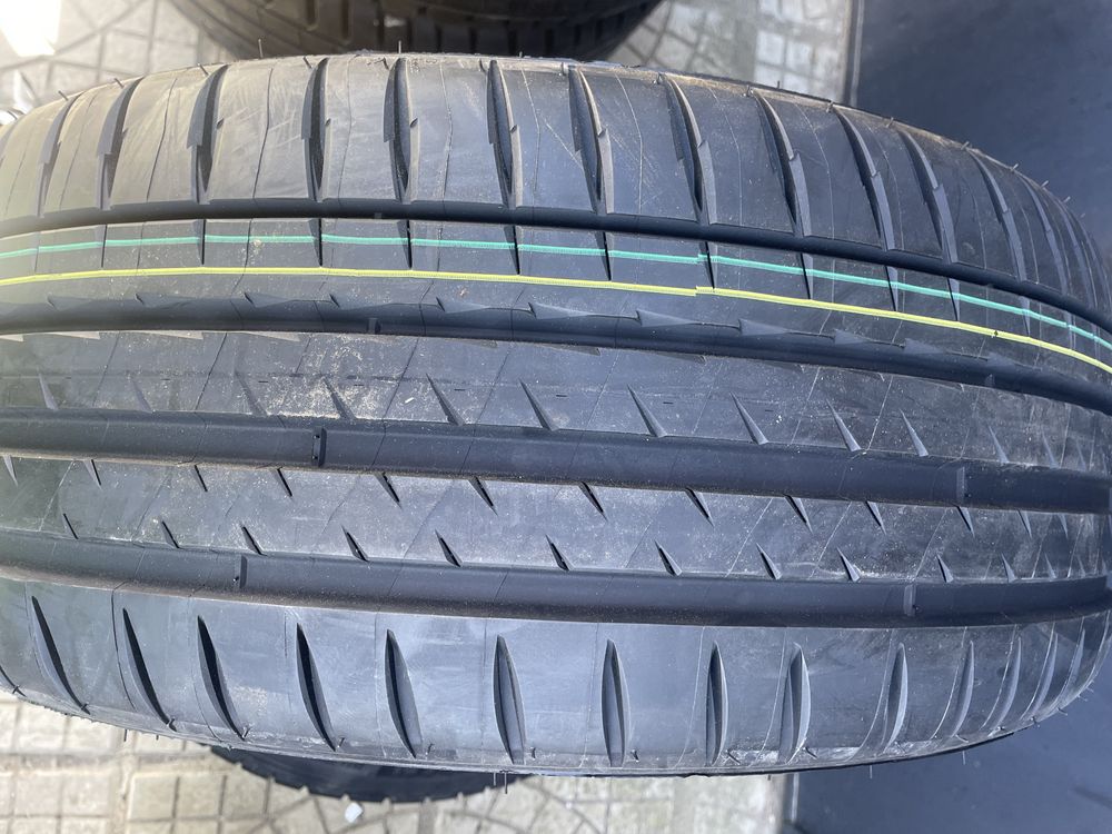 2бр.летни гуми Michelin Pilot sport 4 225/45/18 95Y XL TL.