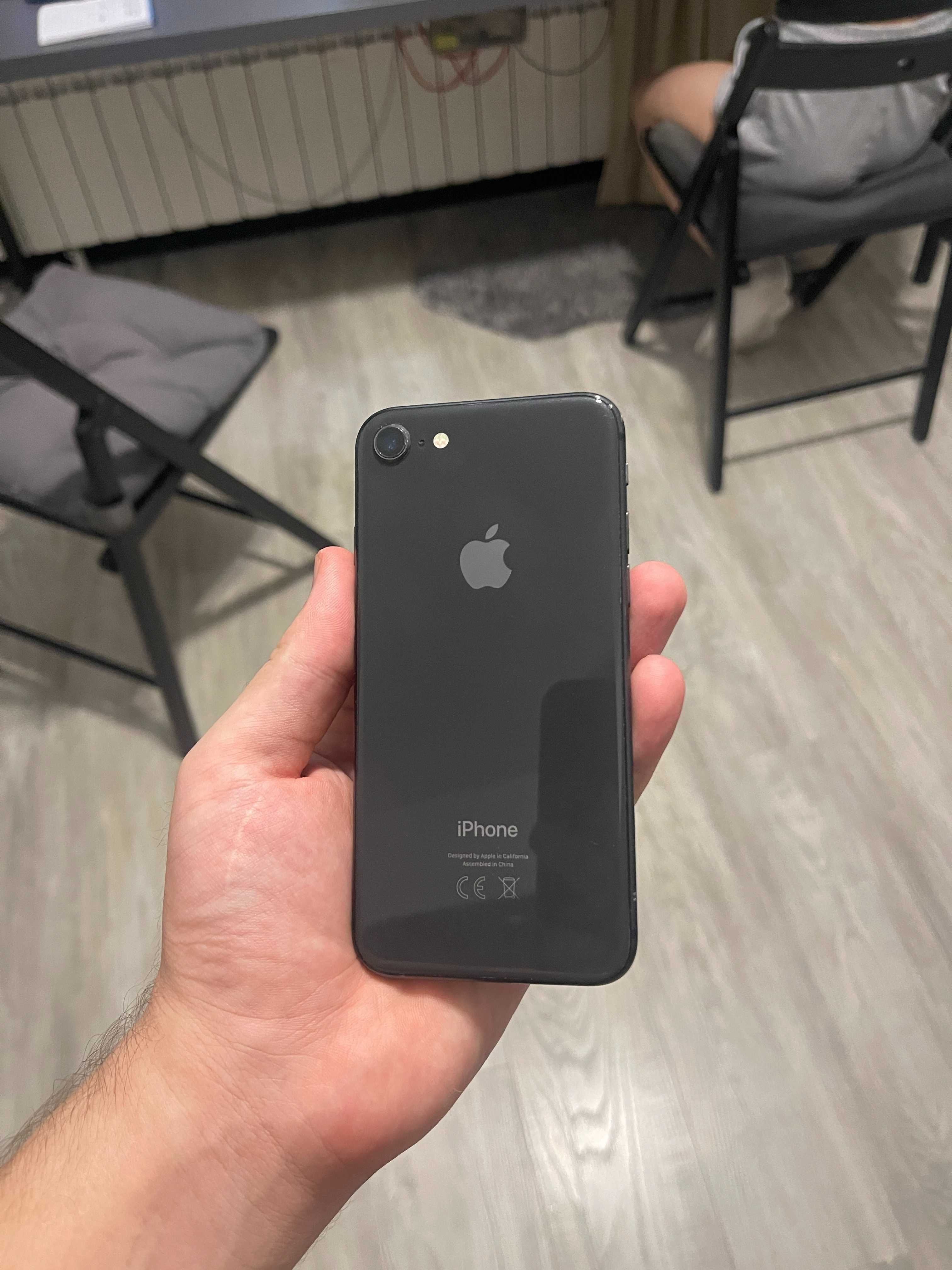 Iphone 8 64 Gb 86% baterie Black