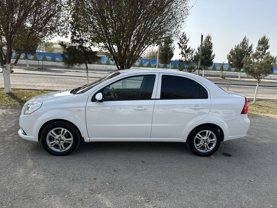 Срочно! Нексия 3 автомат 2022 й сотилади!