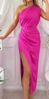 Rochie de culoare roz