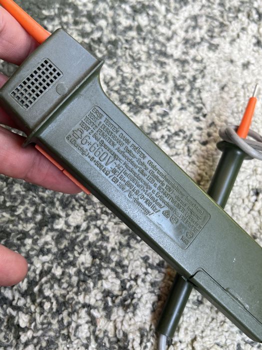 Aparat tensine 660 volti