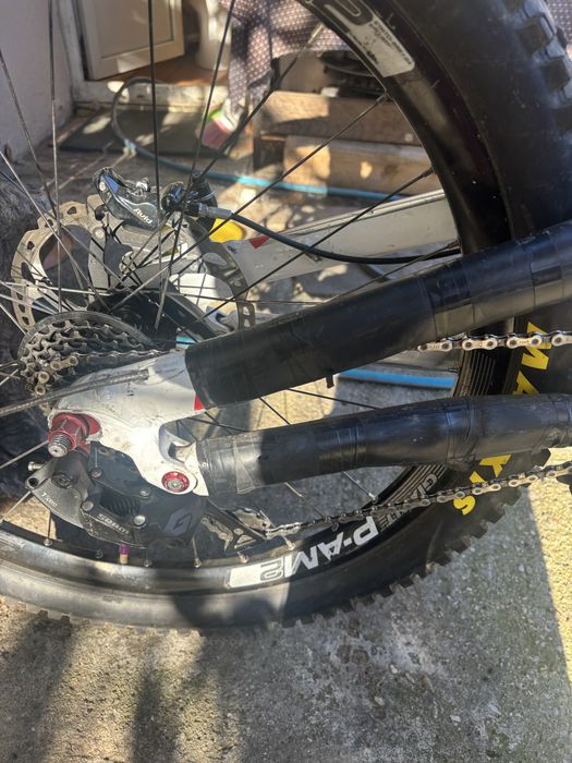 Yt tues 2.0 world cup limited edition