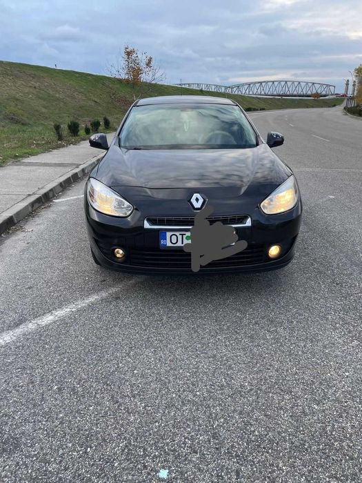 Vând Renault Fluence 1.6 16 V benzină+GPL