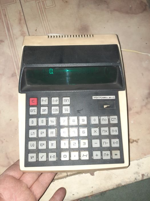 Продам калькулятор Электроника-45 СССР