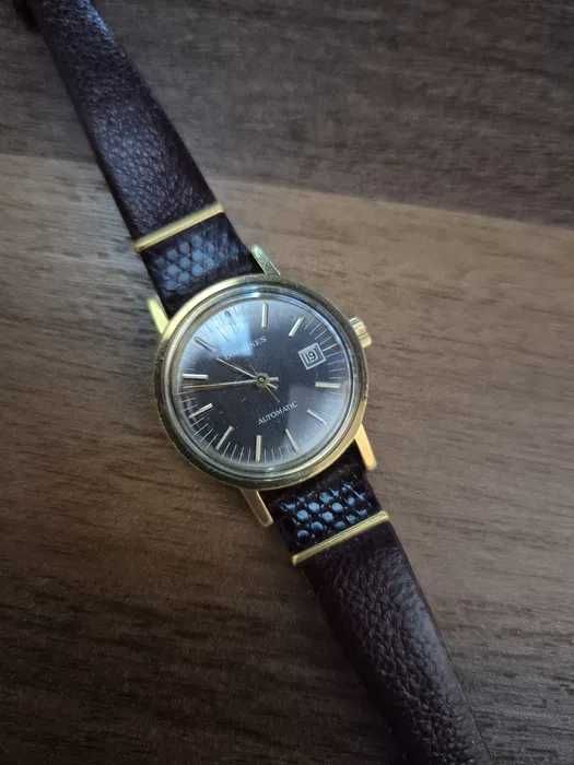 Швейцарски Longines