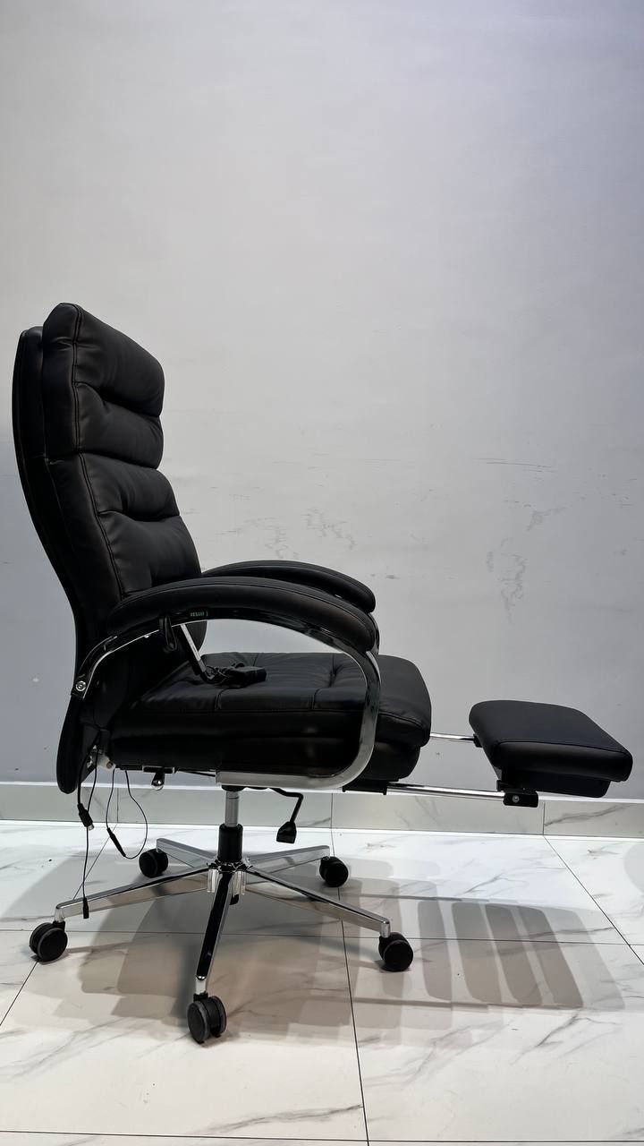 Офисное кресло для руководителя модель 090