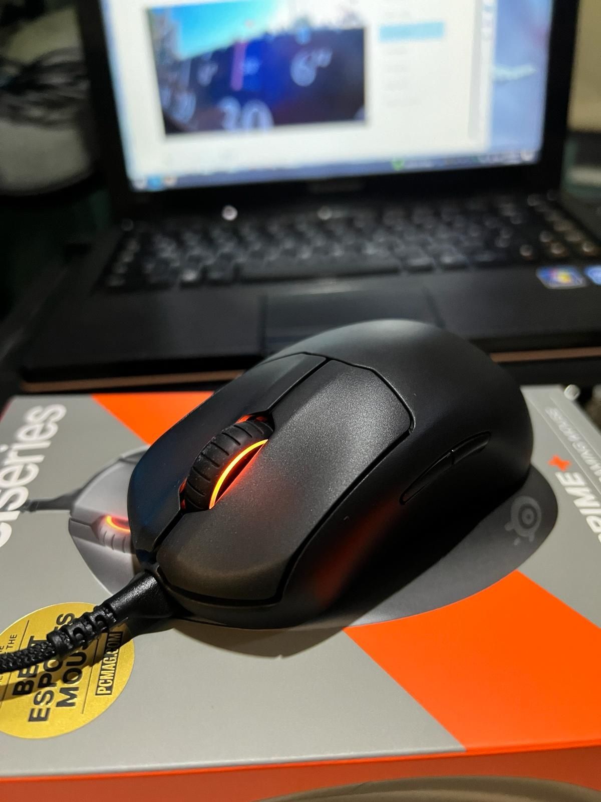 Mouse gaming steelseries Prime+ negru.Folosit 2 zile.Stare perfecta