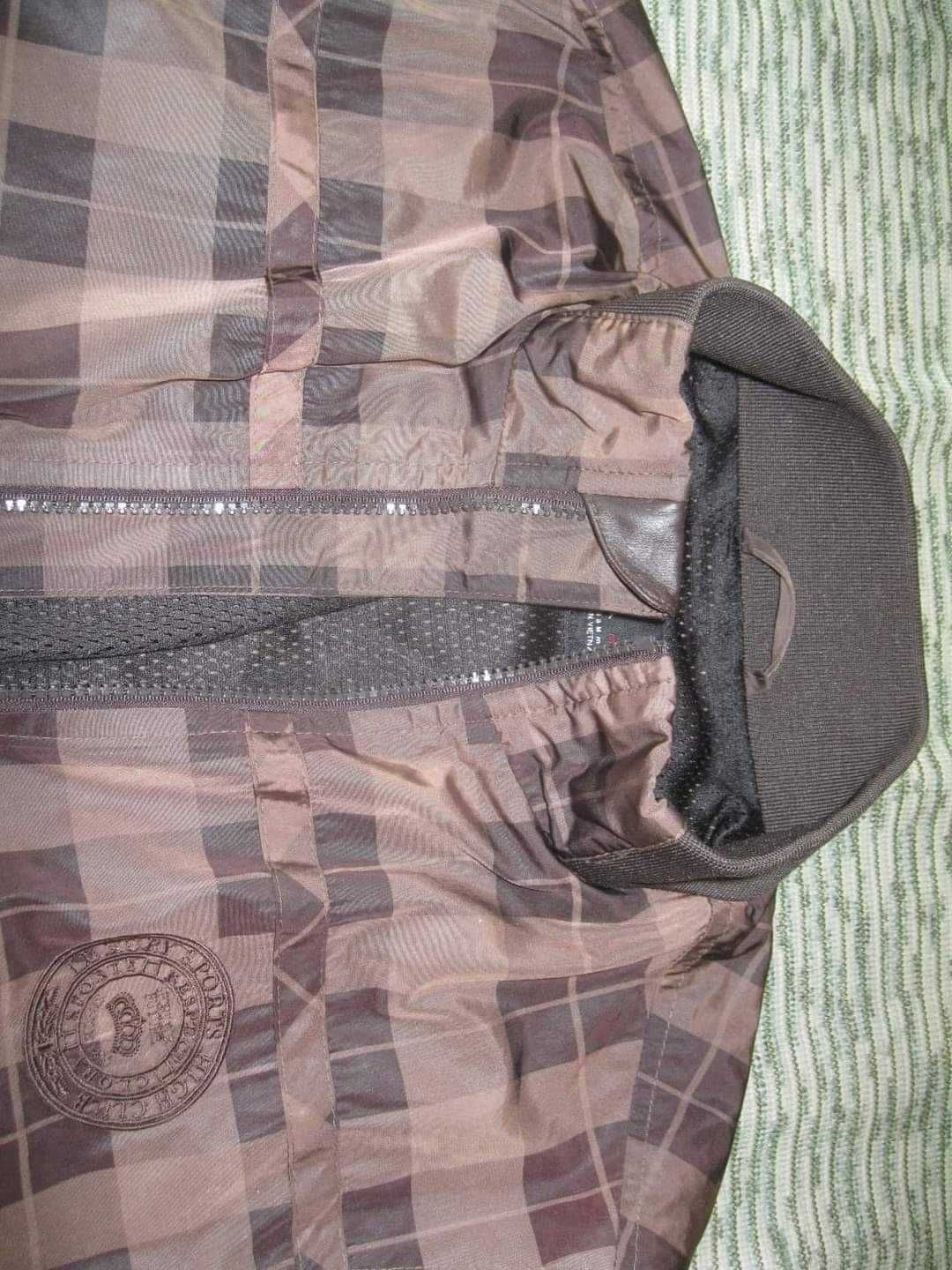 Яке пролетно ZARA