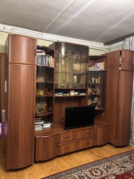 Шкаф стенка в зал