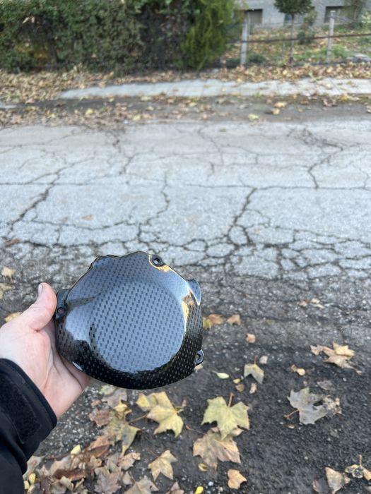 honda cbr 1000rr sc57 04-07г  карбонови капаци за двигатела