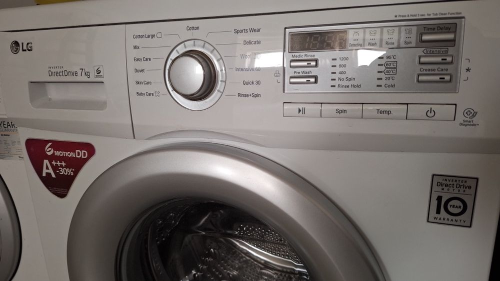 Masina de spalat LG 7kg Inverter Direct Drive