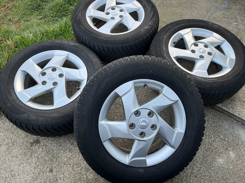 Jante 16 DUSTER cu anvelope Iarna M+S 215/65/16 Foarte Bune