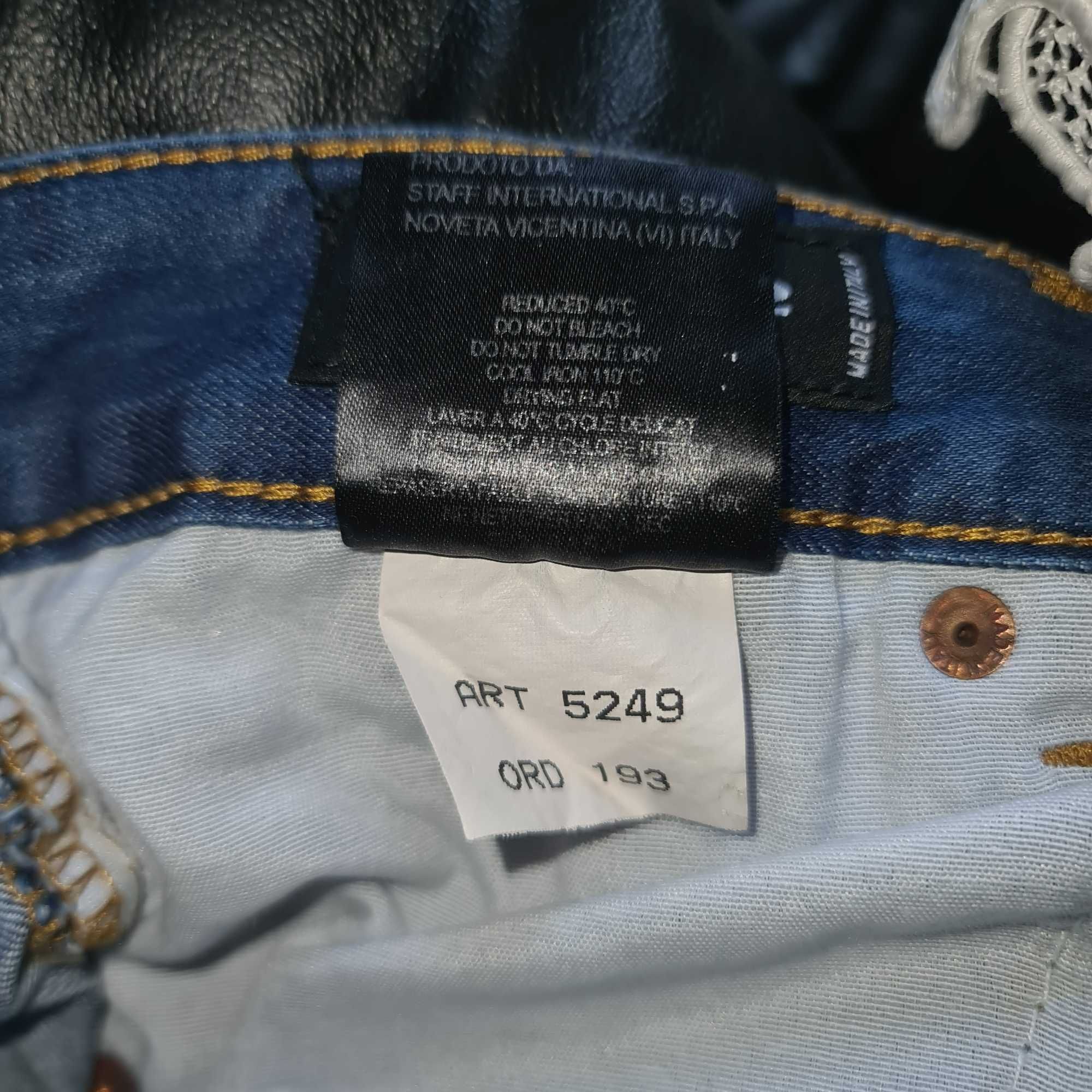 100% оригинални дънки бермуди- DSQUARED 2- Exclusive Limited Edition