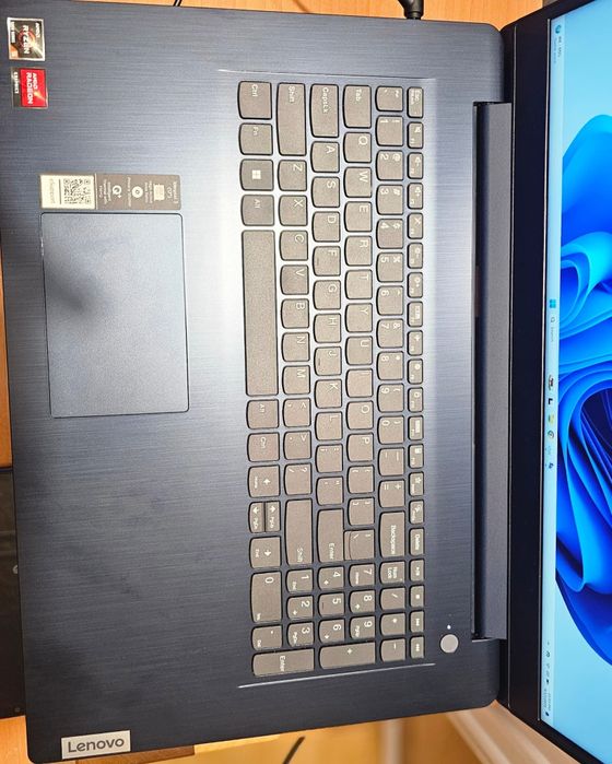 Laptop Lenovo Ideapad 3 17ALC6