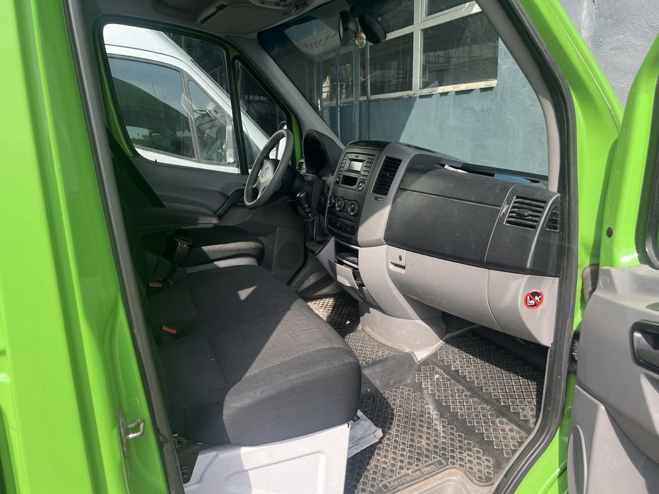 Mercedes sprinter