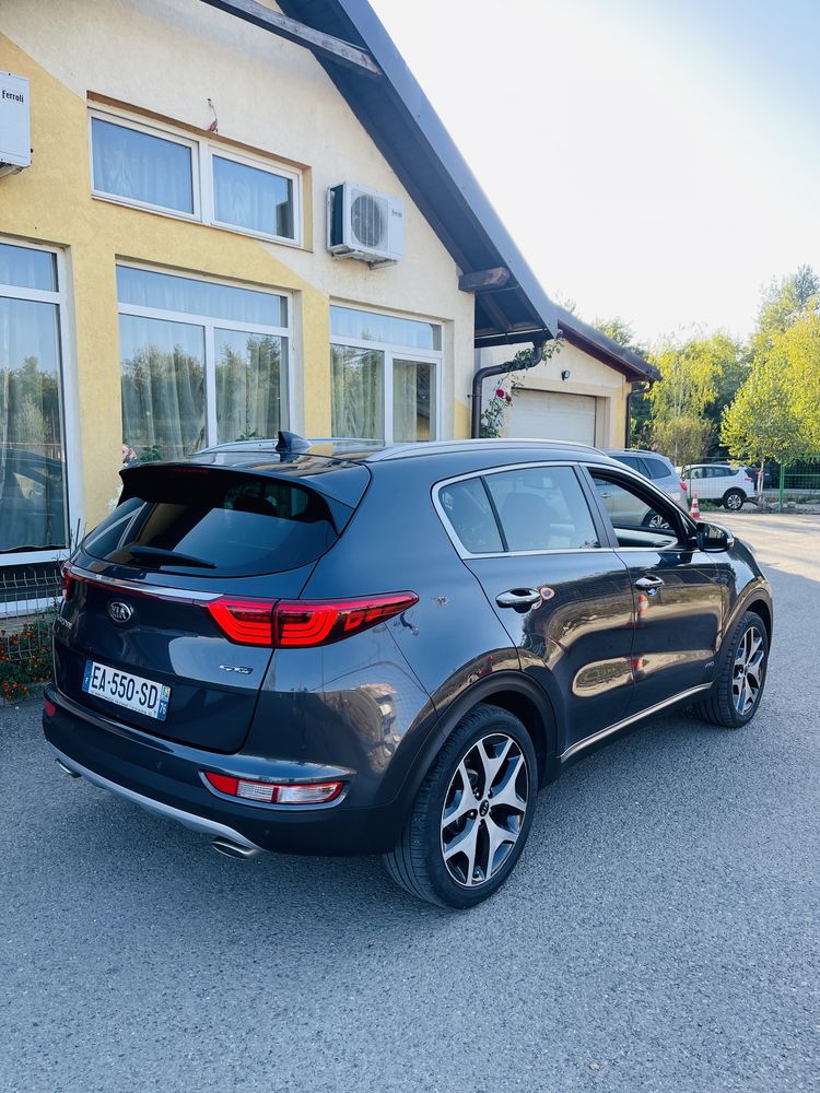 Kia sportage GT line 4*4