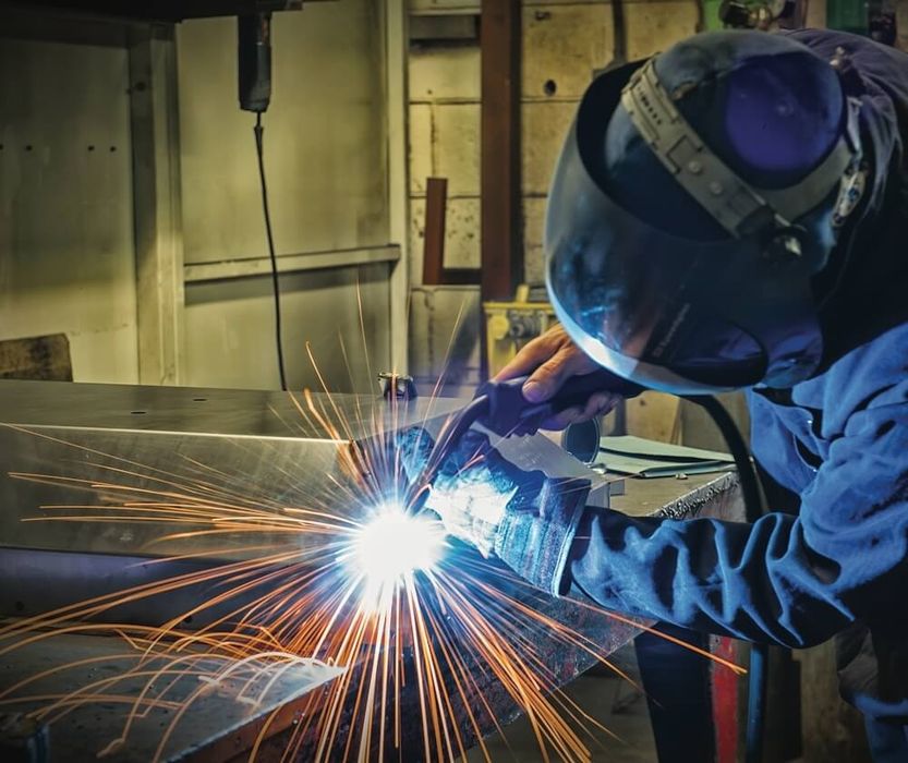 Sudură profesională MIG/MAG - TIG/WIG aluminiu, INOX, titan, fontă.