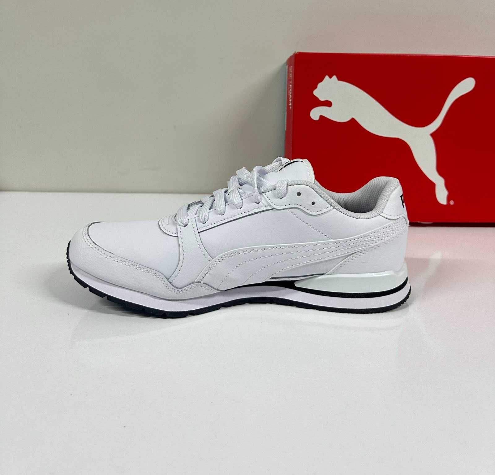 Puma ST Runner V3