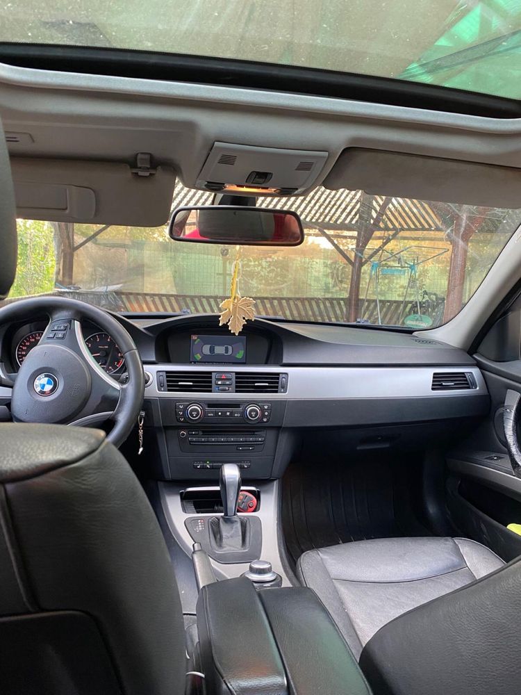 BMW seria 3 E90,an 2007 ,km 264000 ,2.0 benzina ,automanta